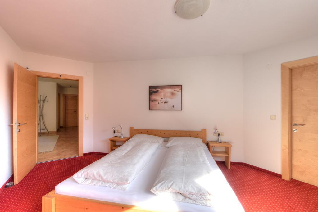 Appartement Strolz Schnann ห้อง รูปภาพ