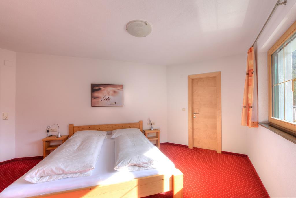 Appartement Strolz Schnann ห้อง รูปภาพ