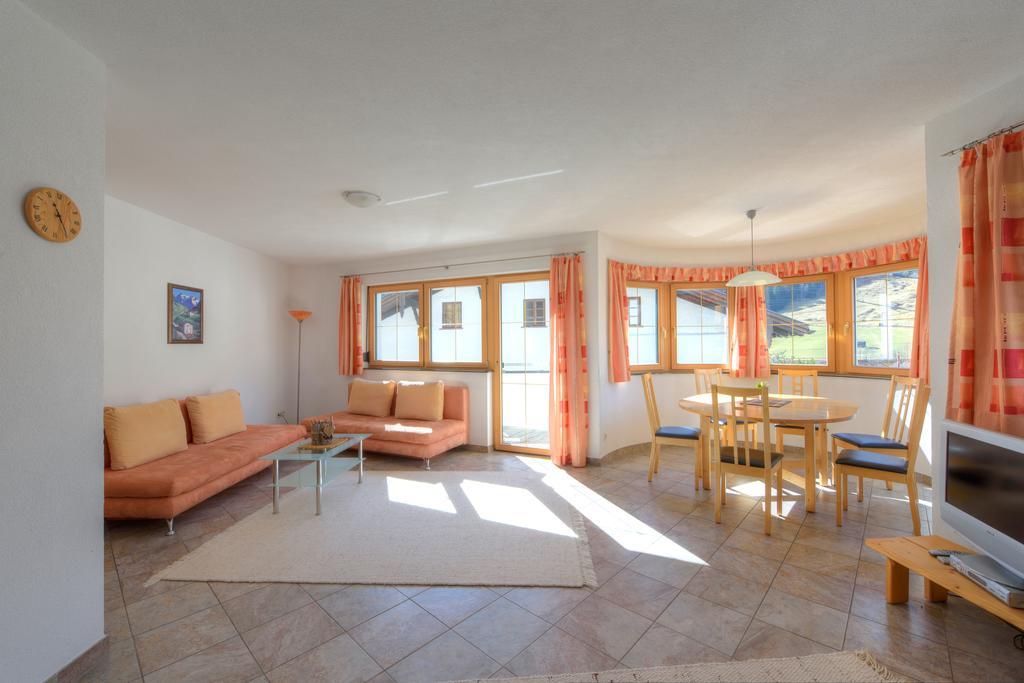 Appartement Strolz Schnann ห้อง รูปภาพ